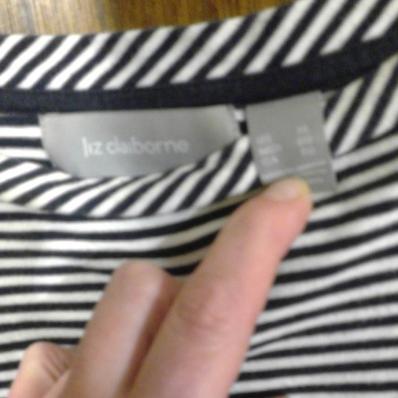 Liz Claiborne XL Blouse - Picture 2 of 3